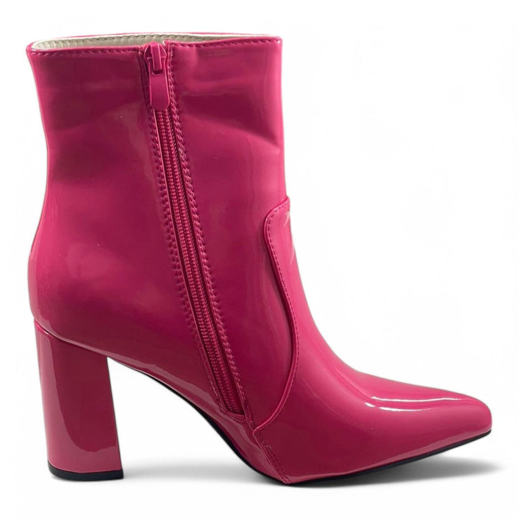 Botines Charol Con Taco De 7cms Punta Fina