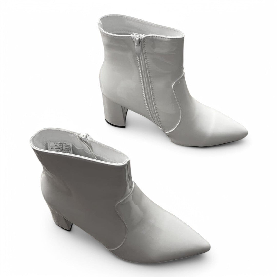 Botines Charol Con Taco De 7cms Punta Fina